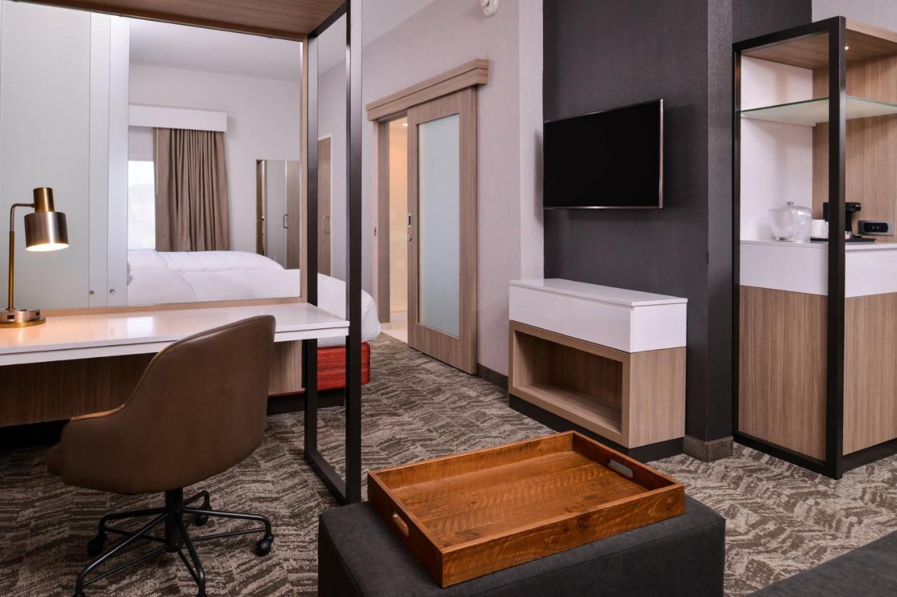 Springhill Suites By Marriott Greensboro Airport Exterior photo