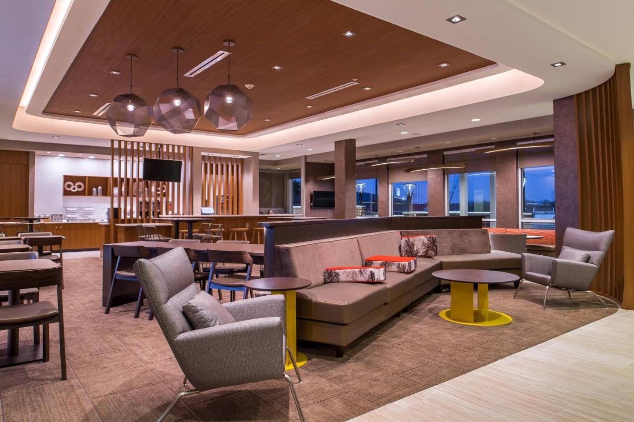 Springhill Suites By Marriott Greensboro Airport Exterior photo